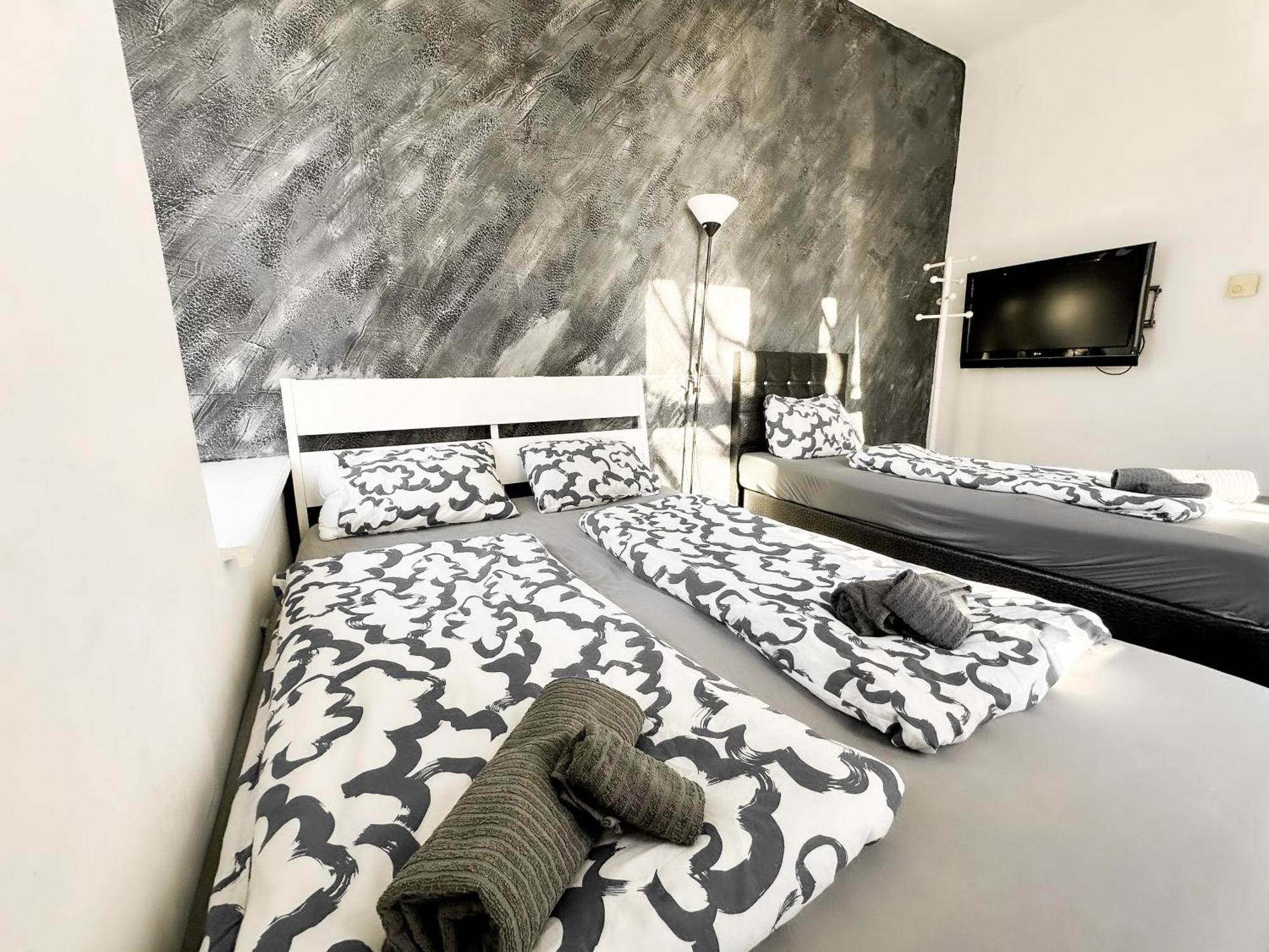 Cozy Rooms In Brigittenau Area Mm7 Виена Екстериор снимка
